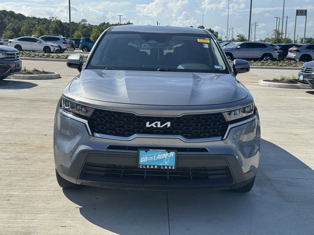 2022 Kia Sorento LX