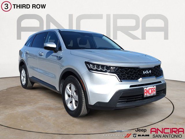 2022 Kia Sorento LX