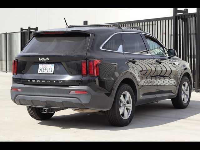 2022 Kia Sorento LX