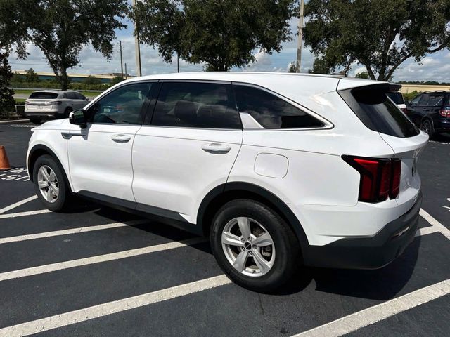 2022 Kia Sorento LX