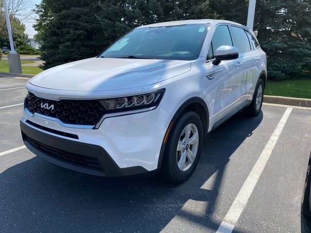 2022 Kia Sorento LX