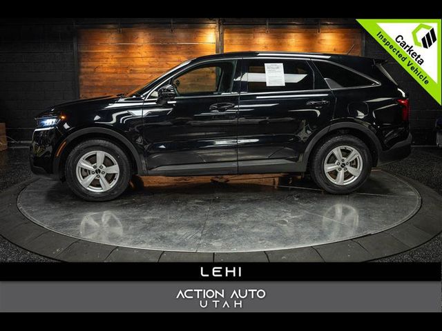 2022 Kia Sorento LX