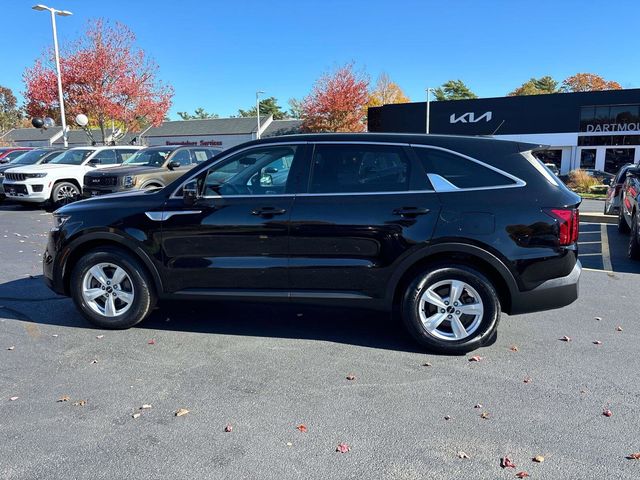 2022 Kia Sorento LX