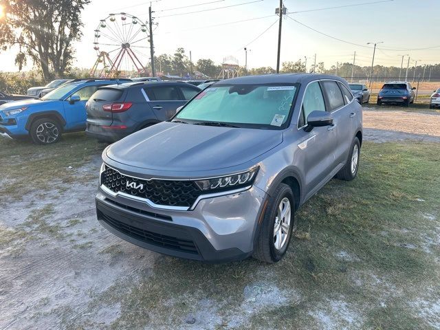 2022 Kia Sorento LX