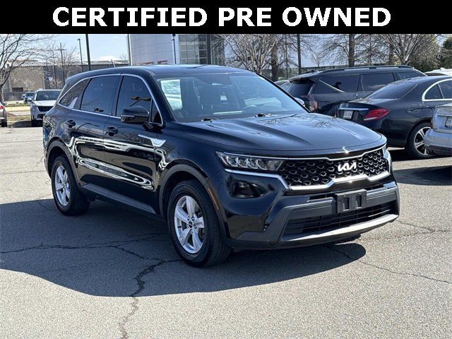 2022 Kia Sorento LX