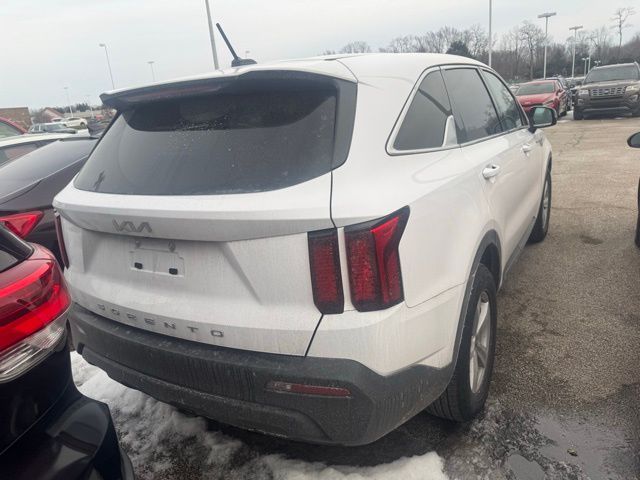 2022 Kia Sorento LX