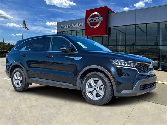 2022 Kia Sorento LX