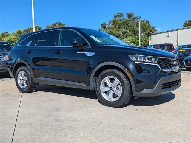 2022 Kia Sorento LX