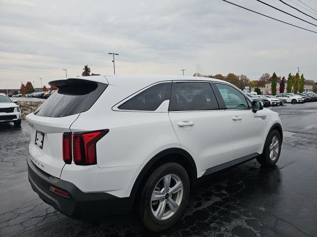 2022 Kia Sorento LX