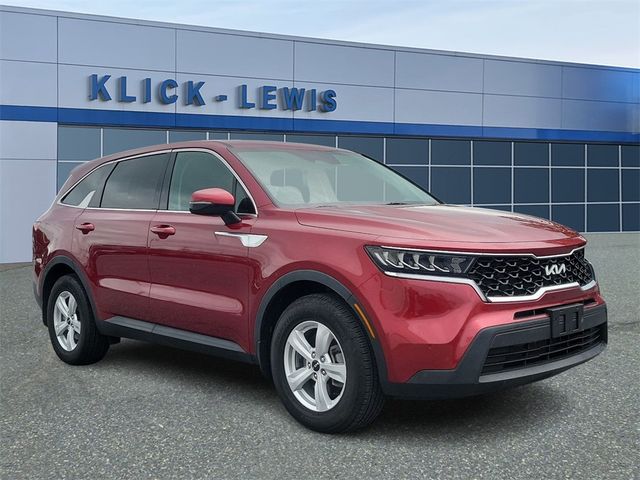 2022 Kia Sorento LX