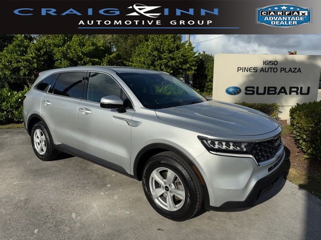 2022 Kia Sorento LX