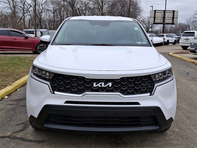 2022 Kia Sorento LX