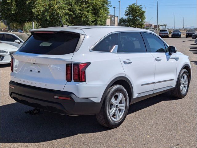 2022 Kia Sorento LX