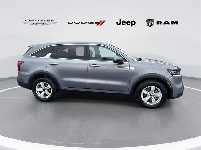 2022 Kia Sorento LX