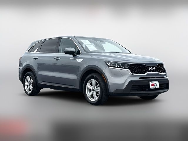 2022 Kia Sorento LX