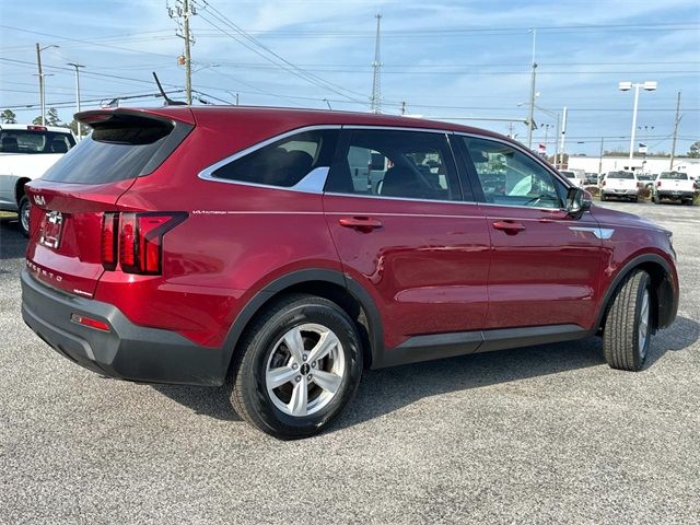 2022 Kia Sorento LX