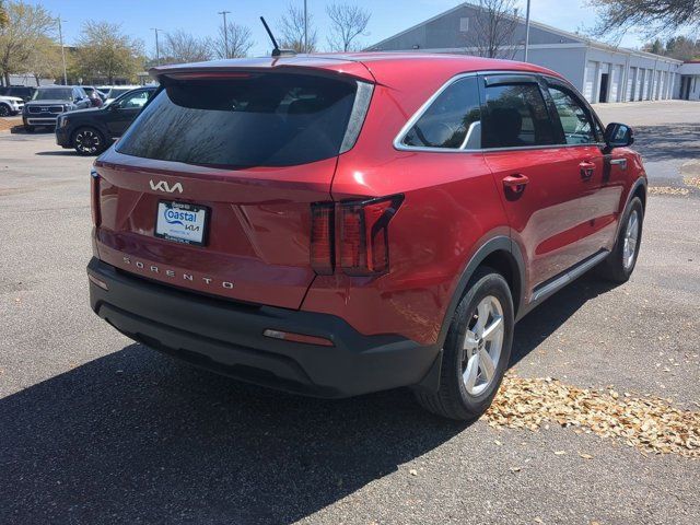2022 Kia Sorento LX