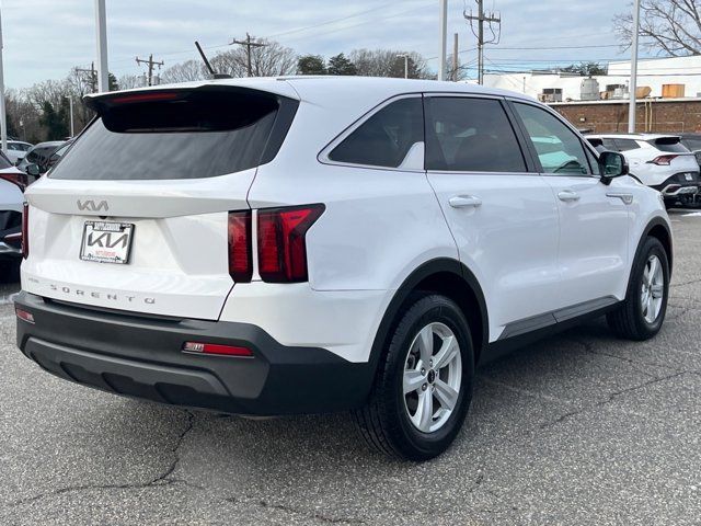 2022 Kia Sorento LX