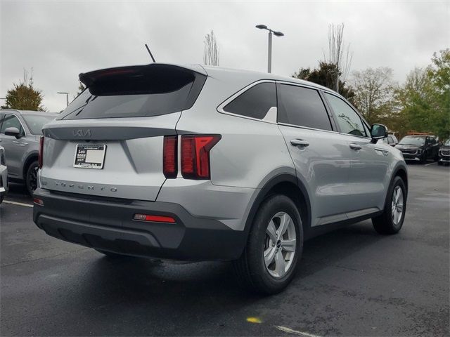 2022 Kia Sorento LX