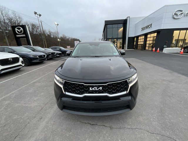 2022 Kia Sorento LX