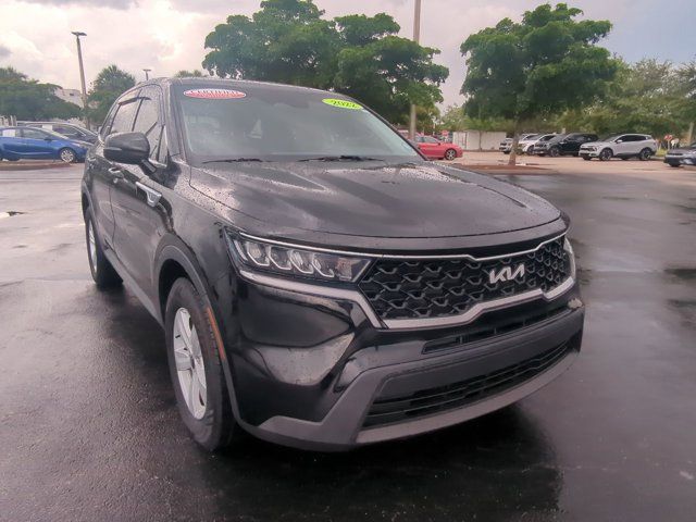 2022 Kia Sorento LX