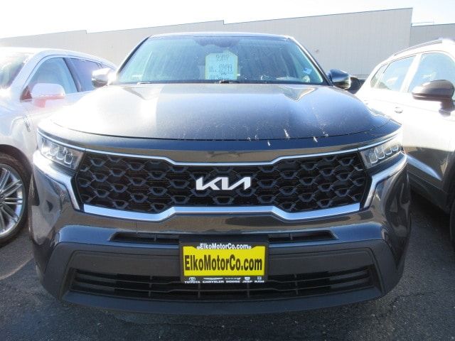 2022 Kia Sorento LX