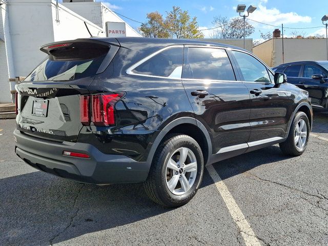 2022 Kia Sorento LX