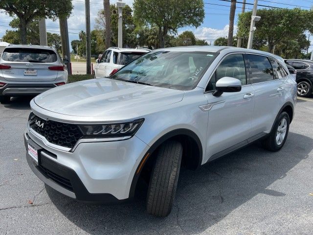 2022 Kia Sorento LX