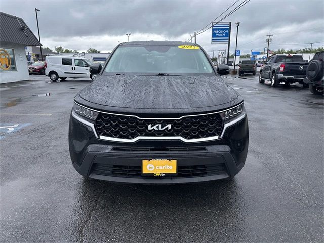 2022 Kia Sorento LX