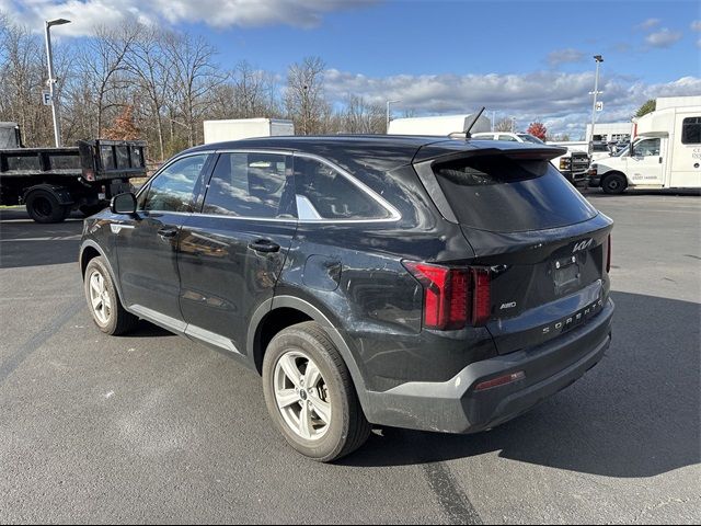 2022 Kia Sorento LX