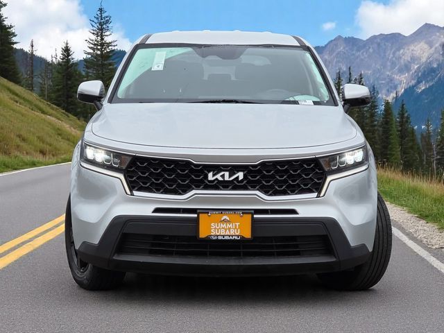 2022 Kia Sorento LX