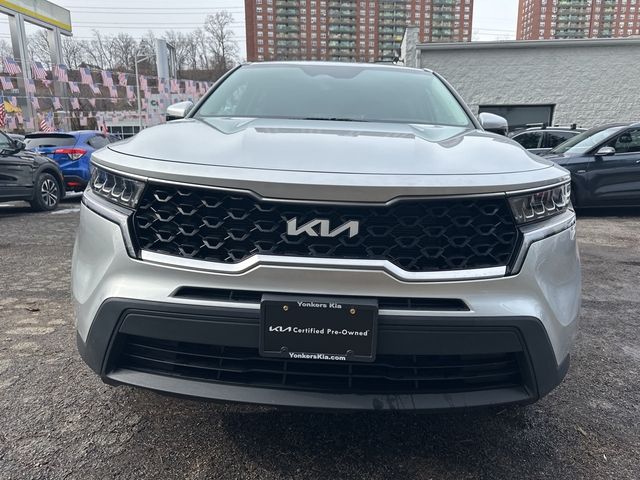 2022 Kia Sorento LX