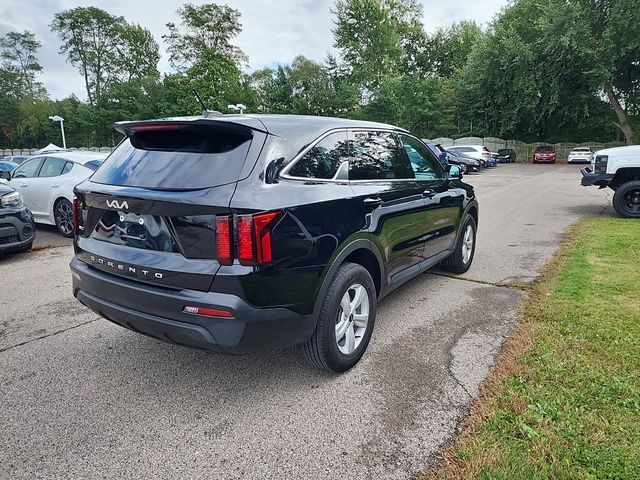 2022 Kia Sorento LX