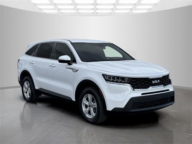 2022 Kia Sorento LX