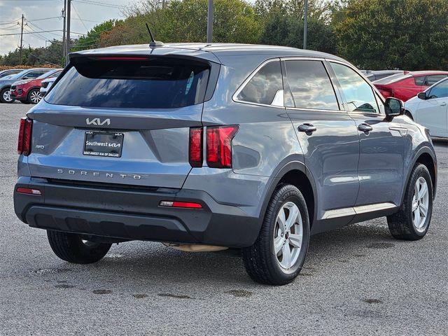 2022 Kia Sorento LX