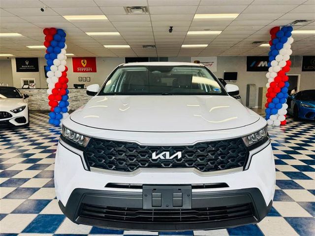 2022 Kia Sorento LX