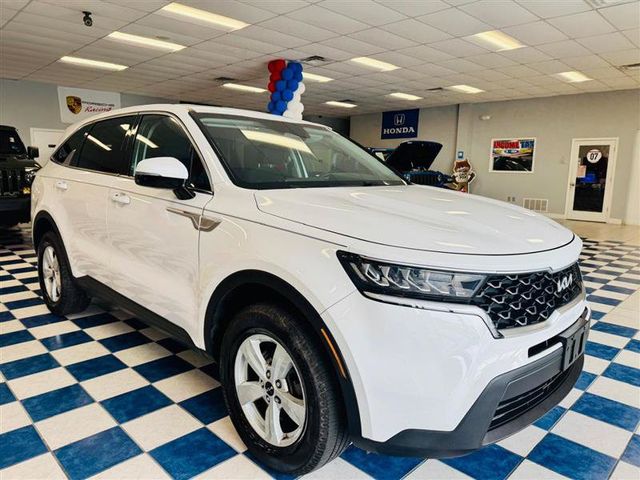2022 Kia Sorento LX