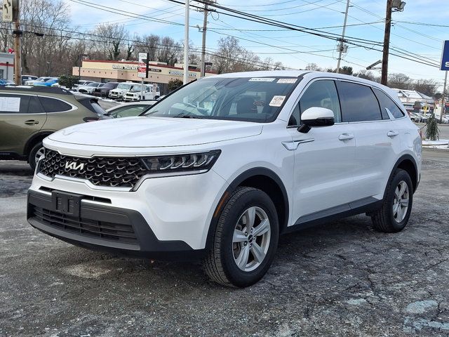 2022 Kia Sorento LX