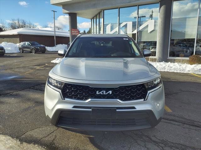 2022 Kia Sorento LX