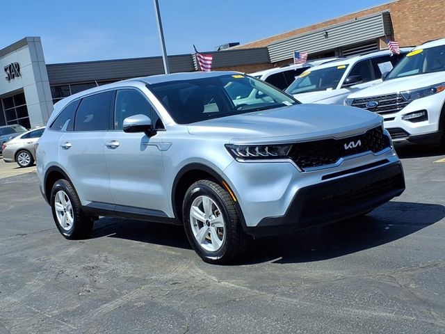 2022 Kia Sorento LX