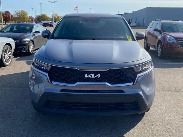 2022 Kia Sorento LX