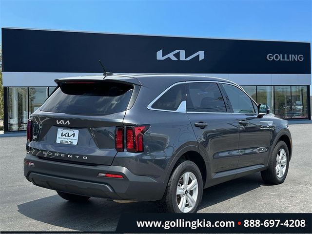 2022 Kia Sorento LX