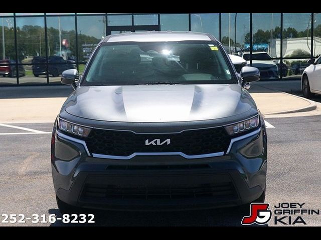 2022 Kia Sorento LX