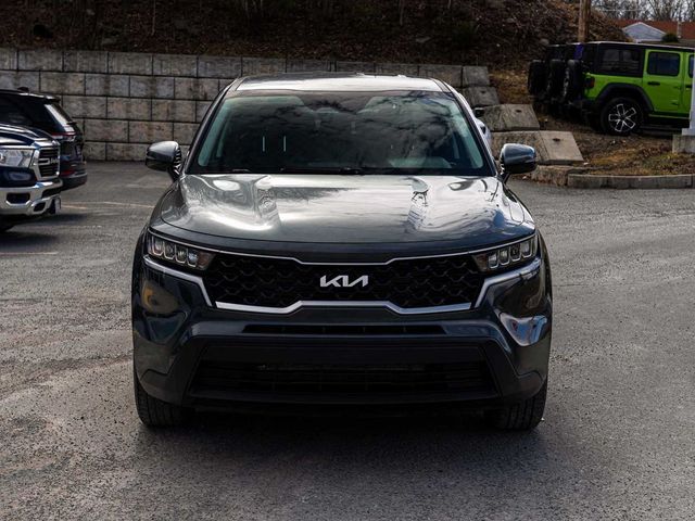 2022 Kia Sorento LX