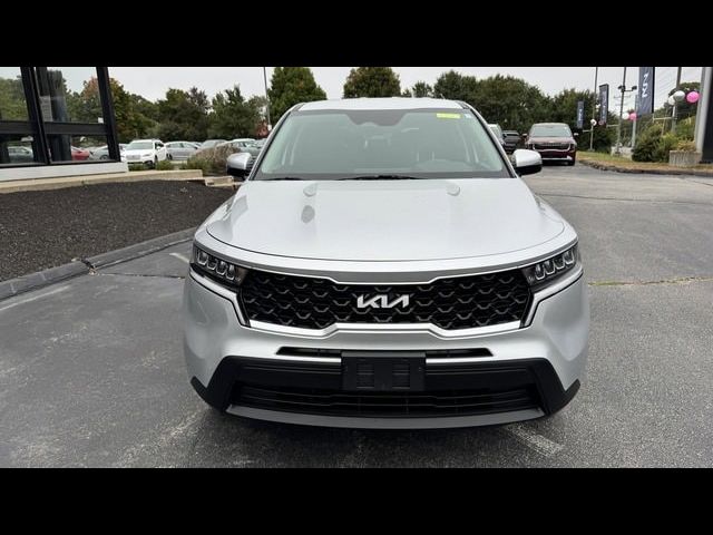 2022 Kia Sorento LX