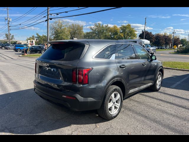 2022 Kia Sorento LX