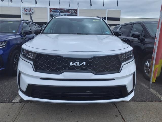 2022 Kia Sorento S