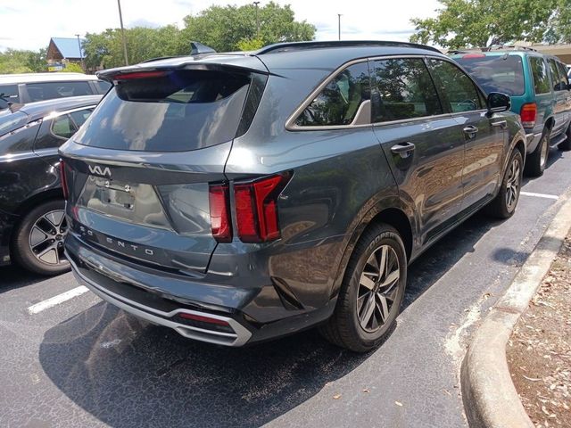 2022 Kia Sorento S