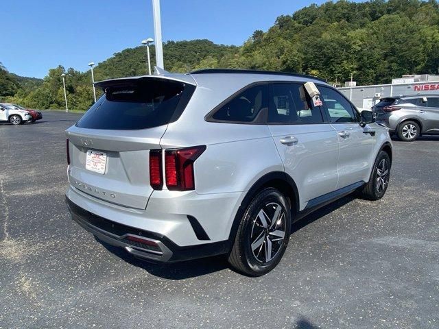 2022 Kia Sorento S