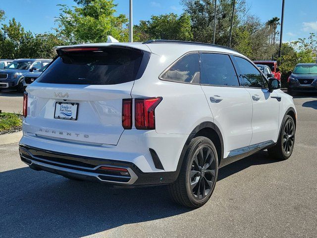 2022 Kia Sorento SX